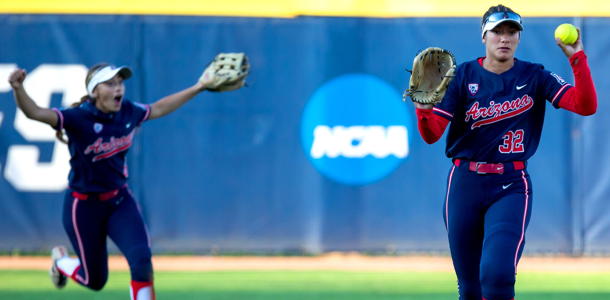 WCWS: Arizona vs Alabama